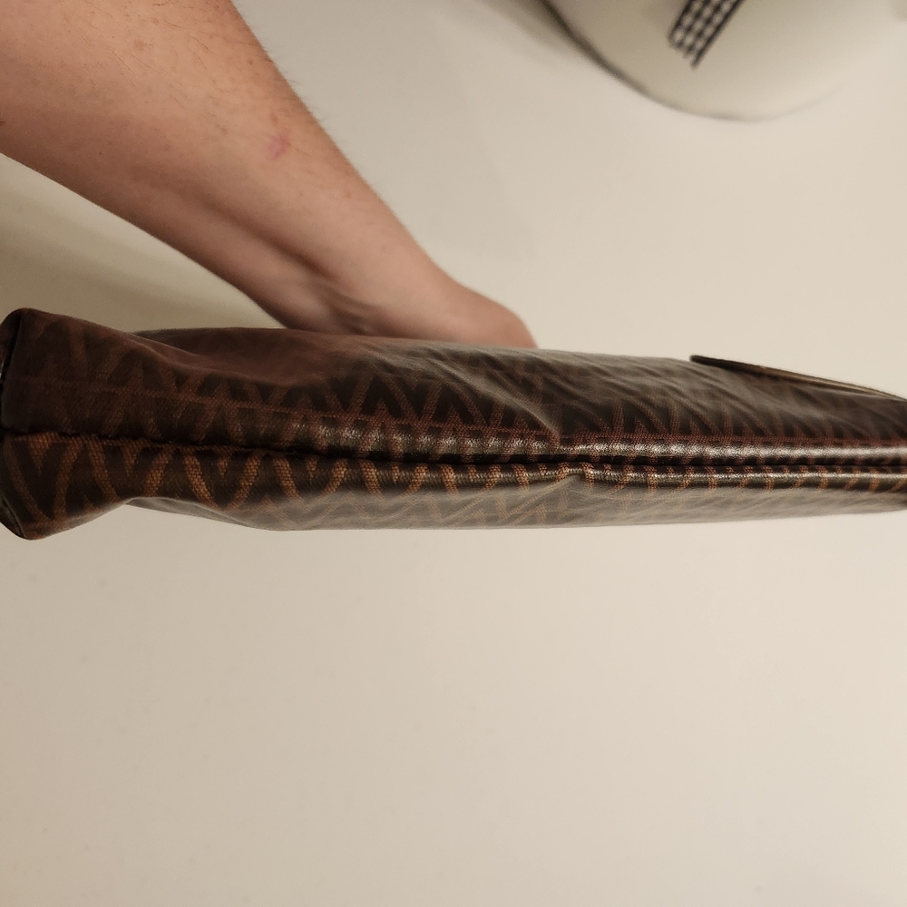 Mario Valentino Vintage Brown Clutch- Gold Logo W/Leather Accents EUC- Italy - Picture 9 of 12
